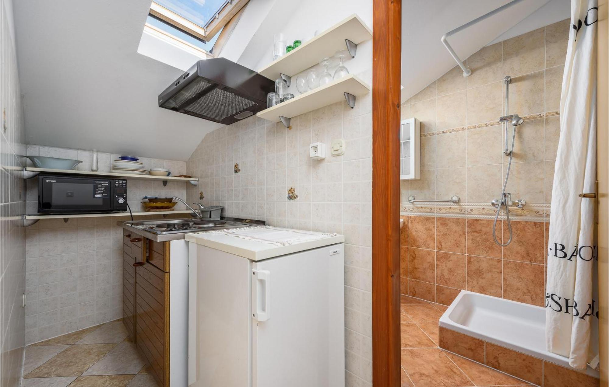 Cozy In With Wifi Apartment Poreč