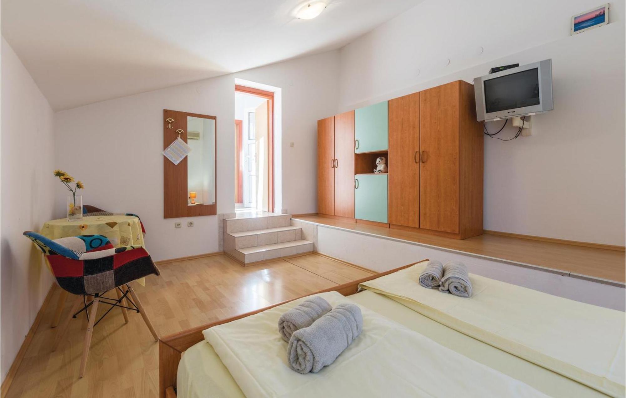 Cozy In With Wifi Apartment