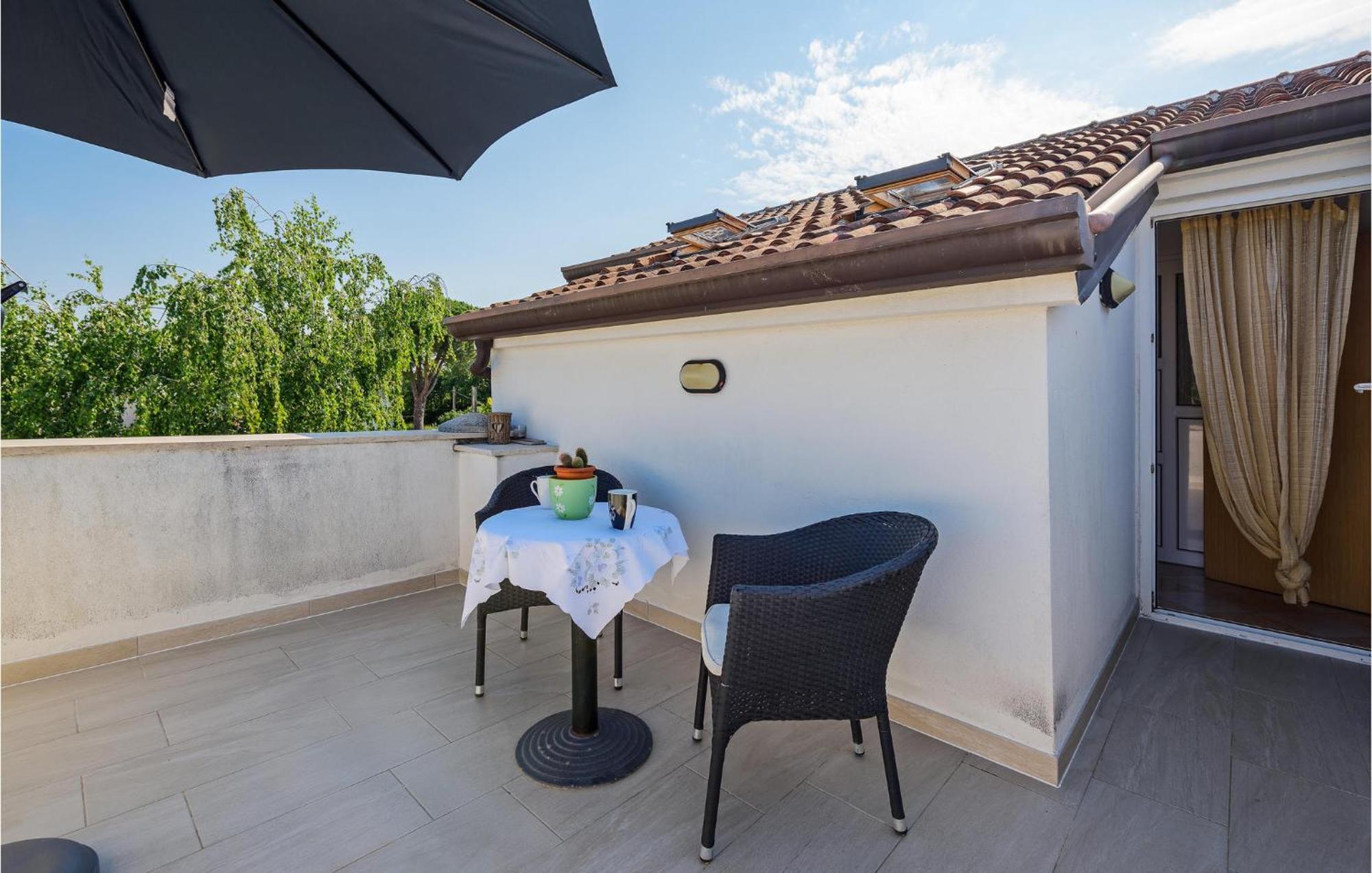 Cozy In With Wifi Apartment Poreč